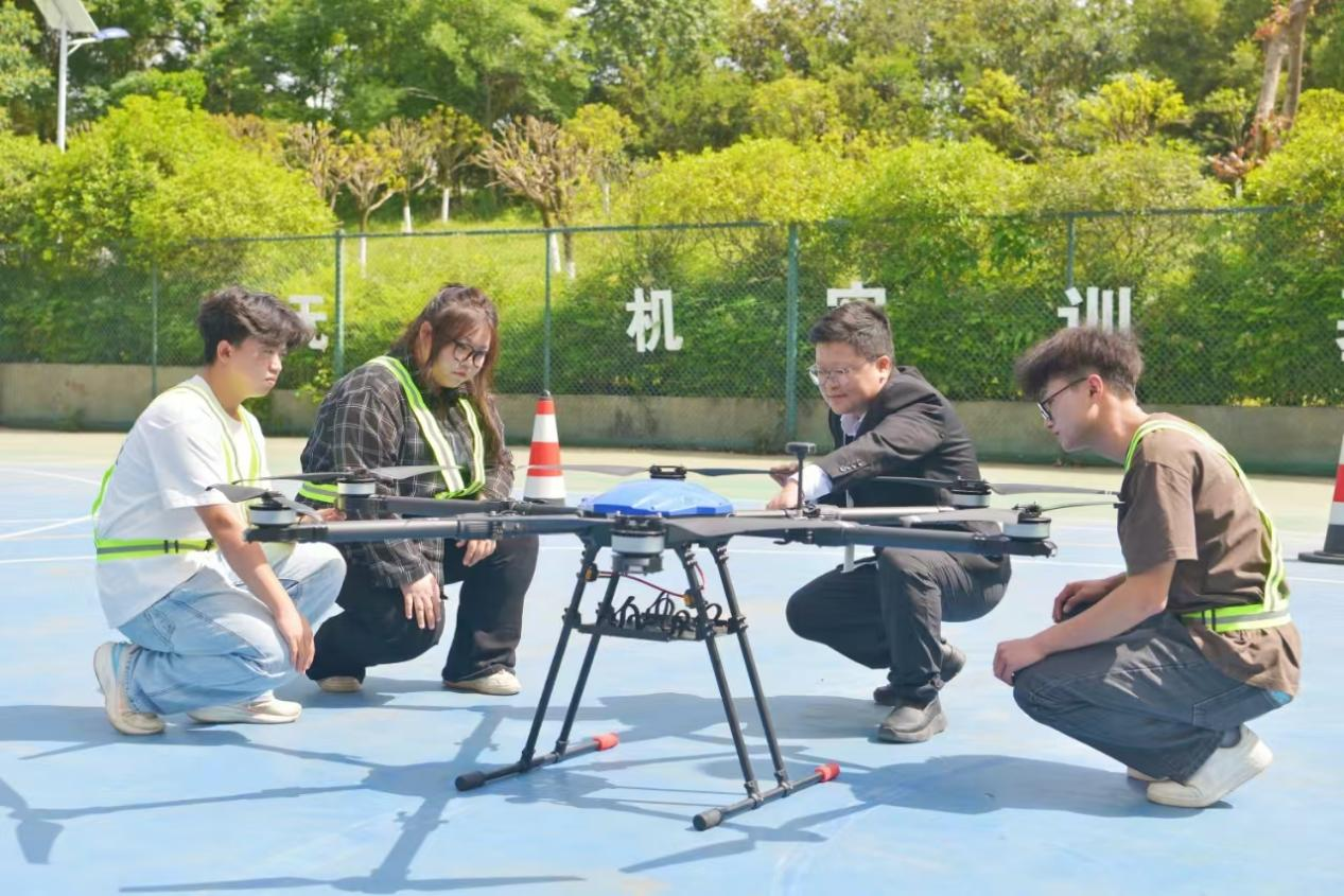 无人机应用技术